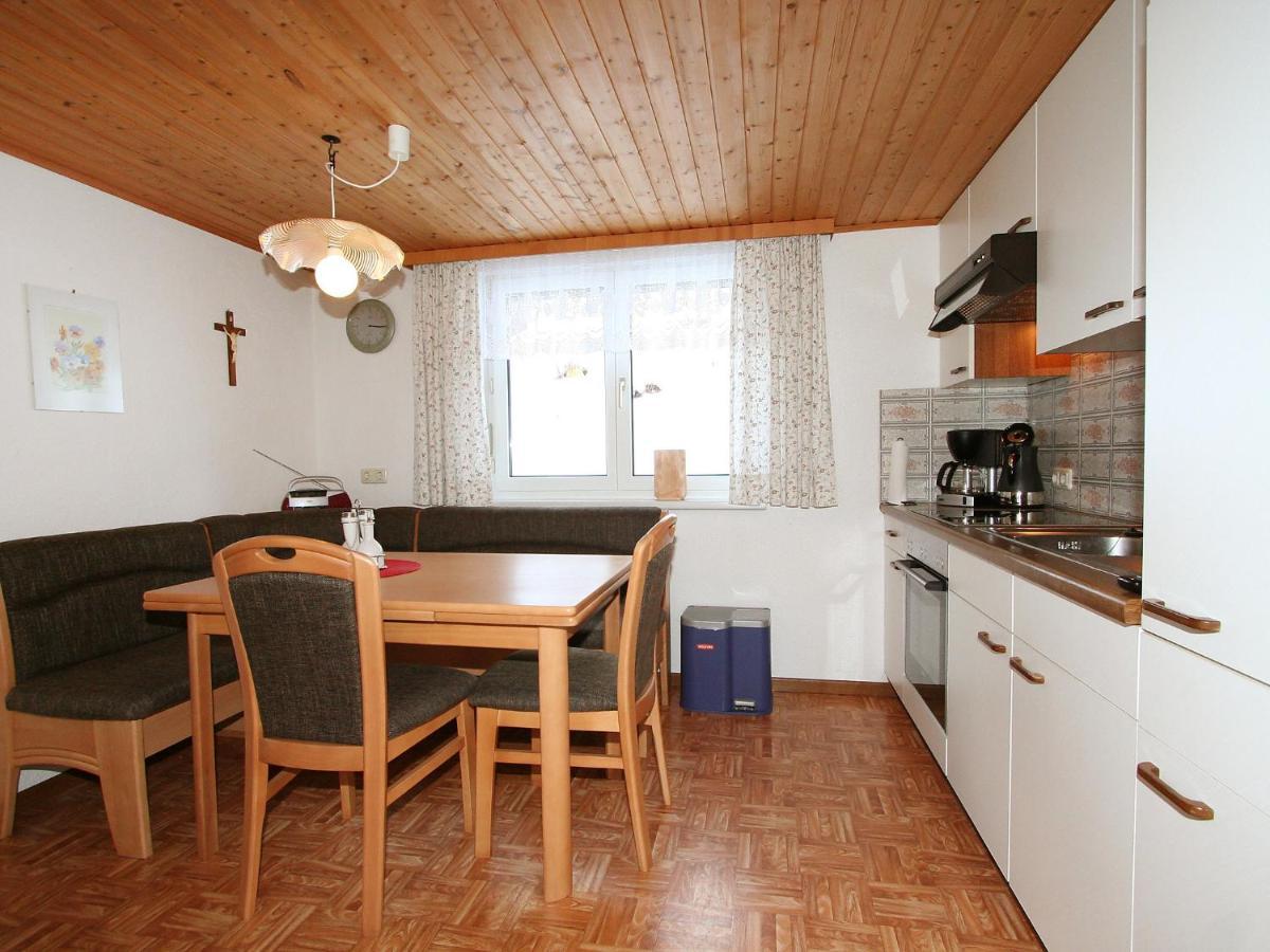 Apartment Mangeng-2 Bartholomaberg Bagian luar foto